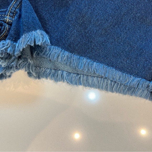 Lee Jeans Women's Vintage Modern Cut Off Shorts - Blue - Mini Shorts - Picture 9 of 9